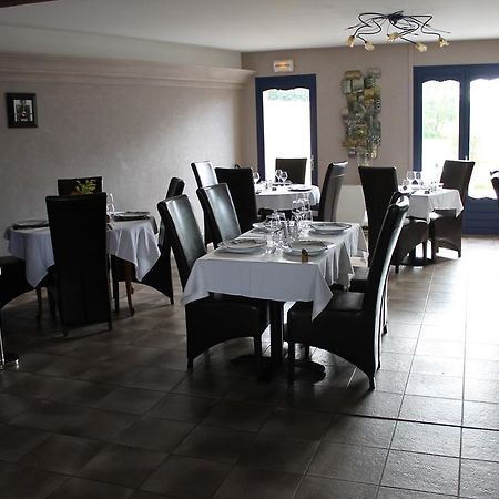 Auberge De Villequier Exterior foto