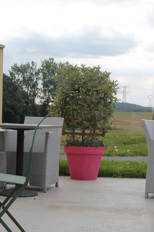 Auberge De Villequier Exterior foto